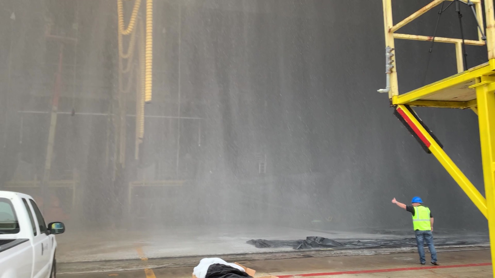 Facility maintenance operations at a large aviation facility