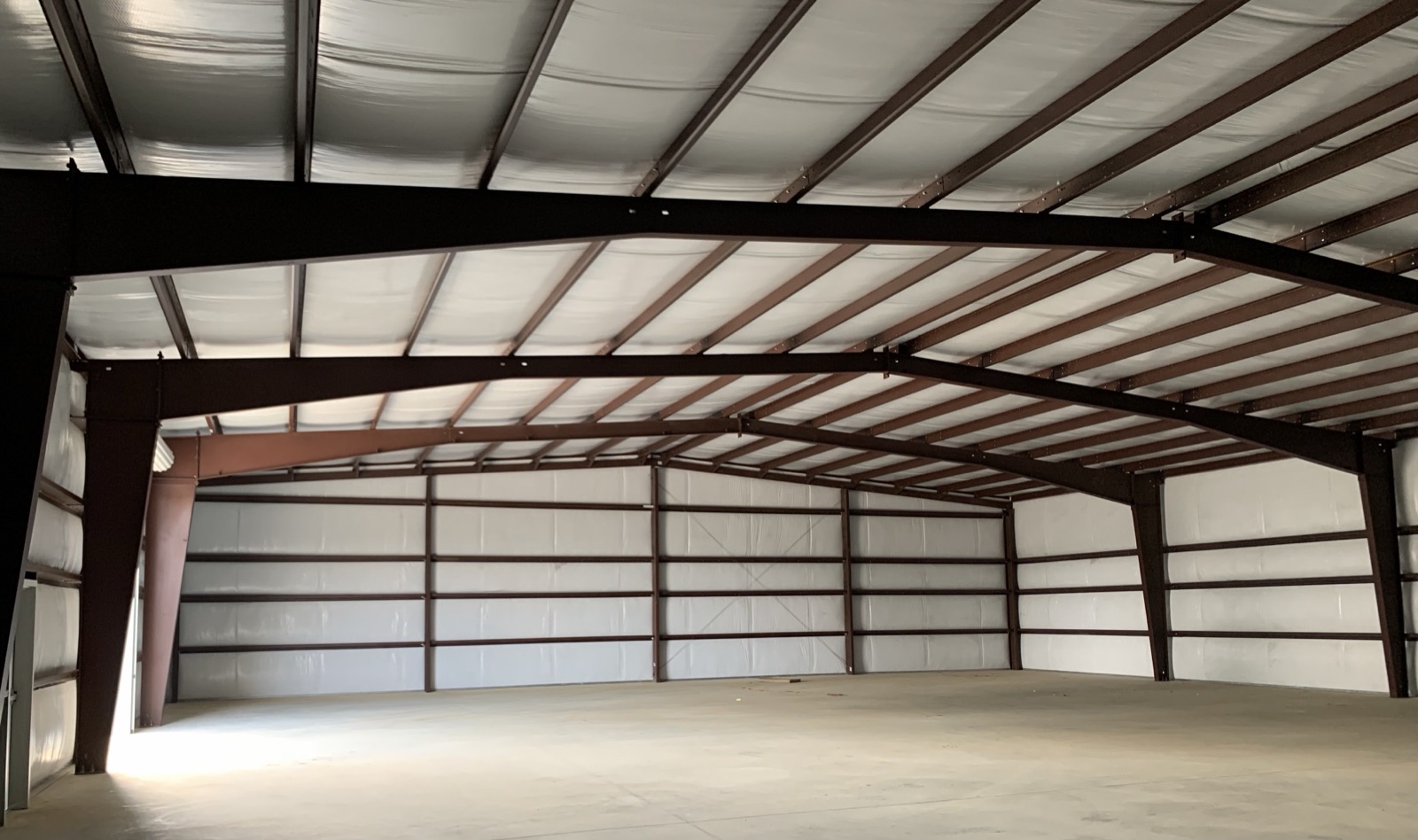 Interior steel structure of a pre-engineered commercial building